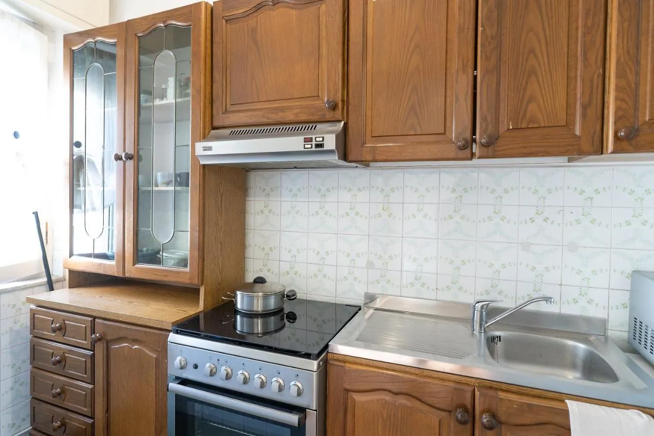 Appartement Via Crispi Grande E Comodo In Zona Tranquilla. Pietra Ligure Italie